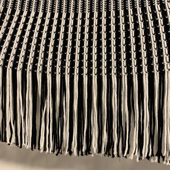 Skirt - Picture 3 of 5